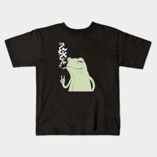 FROG SMOKING Kids T-Shirt